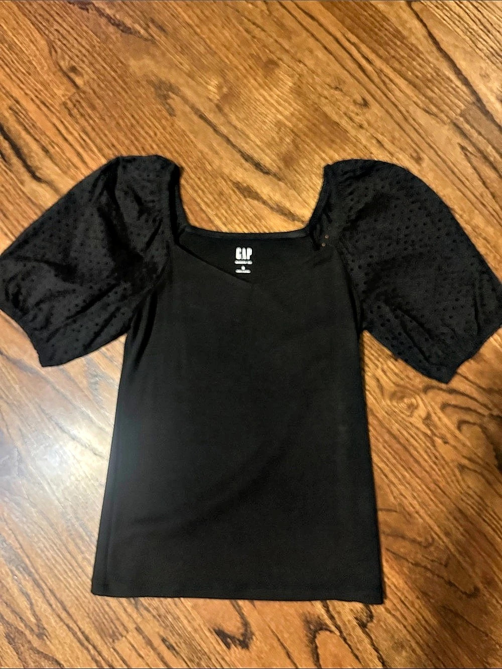 GAP Puff Sleeve Top in Black Size Small Like New